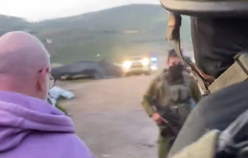 Thumbnail preview image for the video titled: Israeli Forces and Police Raid Al-Farsiya, arrest human rights activist and threaten them