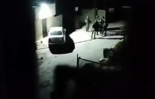 Thumbnail preview image for the video titled: Israeli forces launch an arrest campaign after storming Al-Fawwar Camp