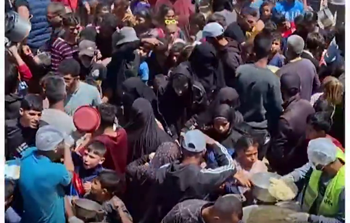 Thumbnail preview image for the video titled: Jonathan Whittall (Head of ONUCHA in OPt): "We know that people are hungry and that malnutrition rates are rising."