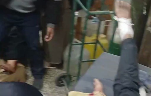 Thumbnail preview image for the video titled: Hospital flooded with mass casualties following Israeli bombing of a school