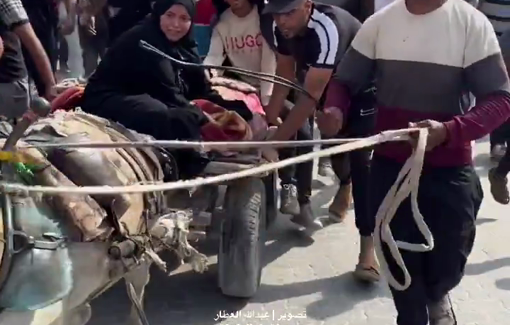 Thumbnail preview image for the video titled: Two young men killed near a school in Khan Younis