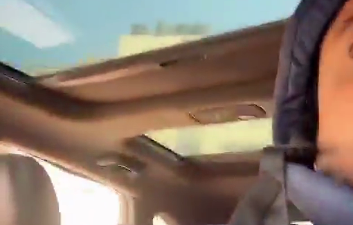 Thumbnail preview image for the video titled: "You're fine! You're fine!" Palestinian journalist transporting a wounded girl to the hospital