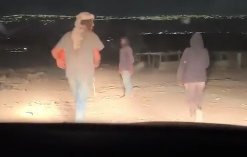 Thumbnail preview image for the video titled: Mu'arrajat: Settlers and accomplices blocked activist patrols guarding against Shabbat looting