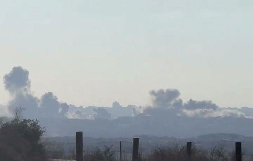 Thumbnail preview image for the video titled: Israeli hiker loves "the beautiful view" of Gaza being bombed