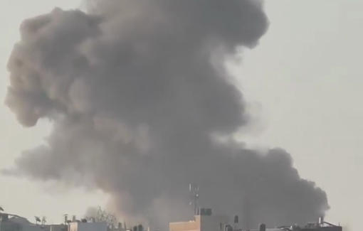 Thumbnail preview image for the video titled: Israeli bombardment of Al-Zaytoun continues unabated