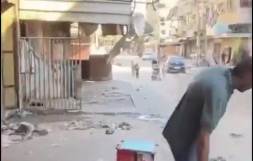 Thumbnail preview image for the video titled: Displacement amid gunfire from Abu Iskandar, north Gaza City