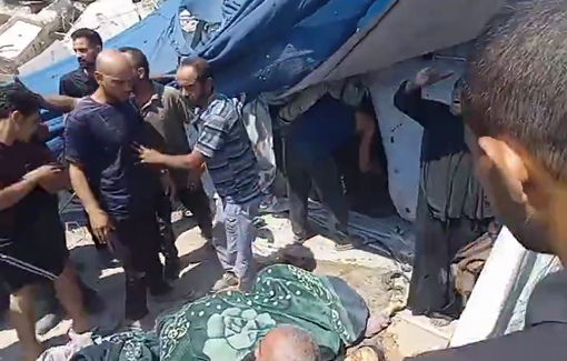Thumbnail preview image for the video titled: First moments after Israel struck clay ovens in a displacement camp in Al-Nasr neighborhood