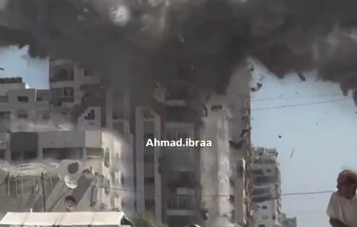 Thumbnail preview image for the video titled: Israeli airstrike on the upper floors of Muhanna Tower in Gaza City