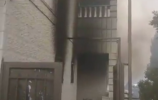 Thumbnail preview image for the video titled: Israeli special forces besieged and set fire on a house in Surda