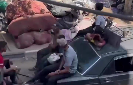 Thumbnail preview image for the video titled: Israeli displacement of families from northern Gaza leave nowhere to rest but streets and sidewalks