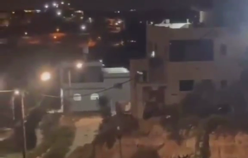 Thumbnail preview image for the video titled: In Umm Safa, the residents resist to a settler attack
