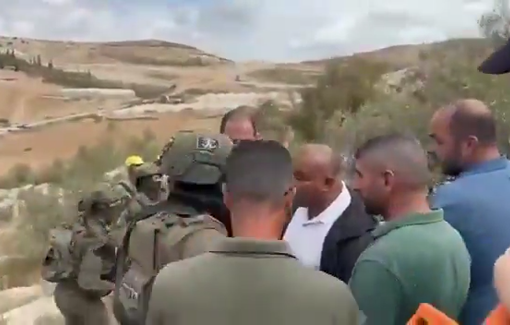 Thumbnail preview image for the video titled: Settlers and soliders prevented Palestinian farmers from harvesting their olives in Idhna