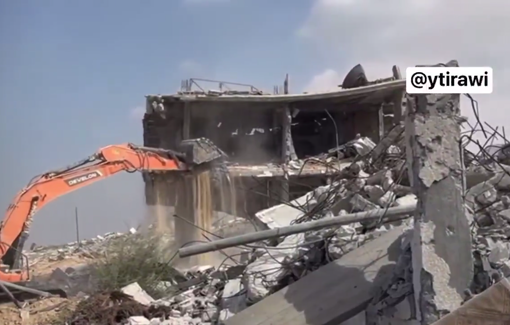 Thumbnail preview image for the video titled: Israeli civil contractors continue demolishing homes north of Rafah during the ceasefire