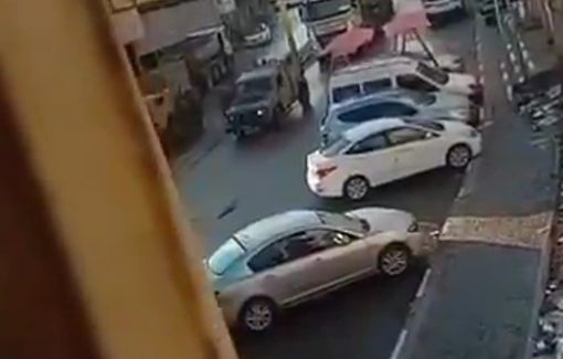 Thumbnail preview image for the video titled: Israeli forces invaded Hebron for a large-scale military operation