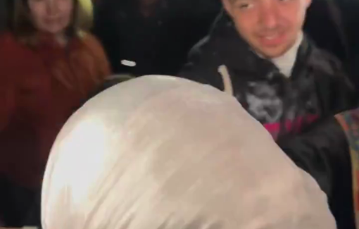 Thumbnail preview image for the video titled: A new group of returnees arrives in the Gaza Strip via the Rafah land crossing for the second consecutive day