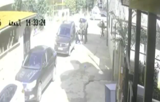 Thumbnail preview image for the video titled: Israeli forces assault a child and confiscate his phone in the town of Beit Furik east of Nablus