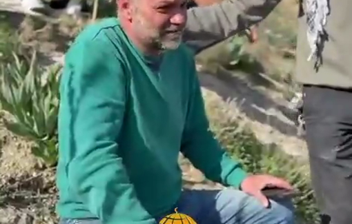 Thumbnail preview image for the video titled: A Palestinian man weeps as Israeli forces demolish a building housing his relatives in Silwan, occupied Jerusalem