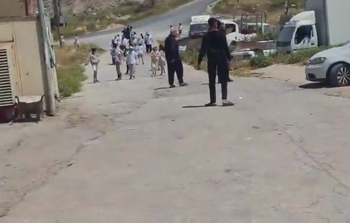 Thumbnail preview image for the video titled: Jabal Jales invaded by dozens of settlers attacking properties and residents under the protection of the soldiers