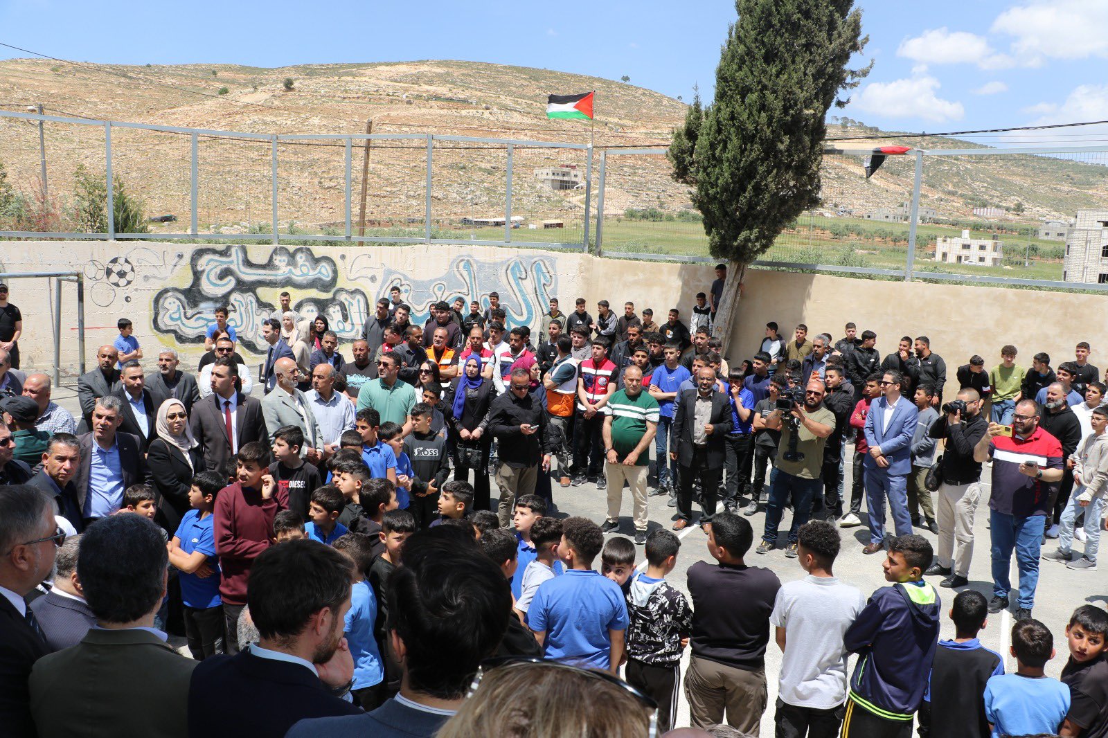 Thumbnail preview image for the video titled: Arab and international diplomats make solidarity tour of al-Mughayyir school