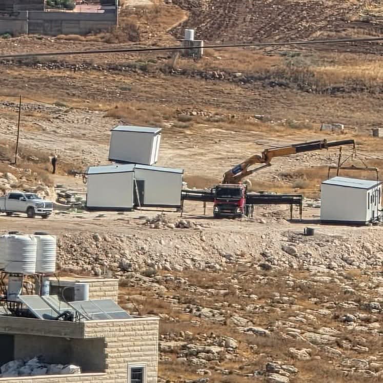 Thumbnail preview image for the video titled: Under the protection of the Israeli army, Israeli settlers installed more caravans on Christian-owned land in Ush Ghurab, east of Beit Sahour