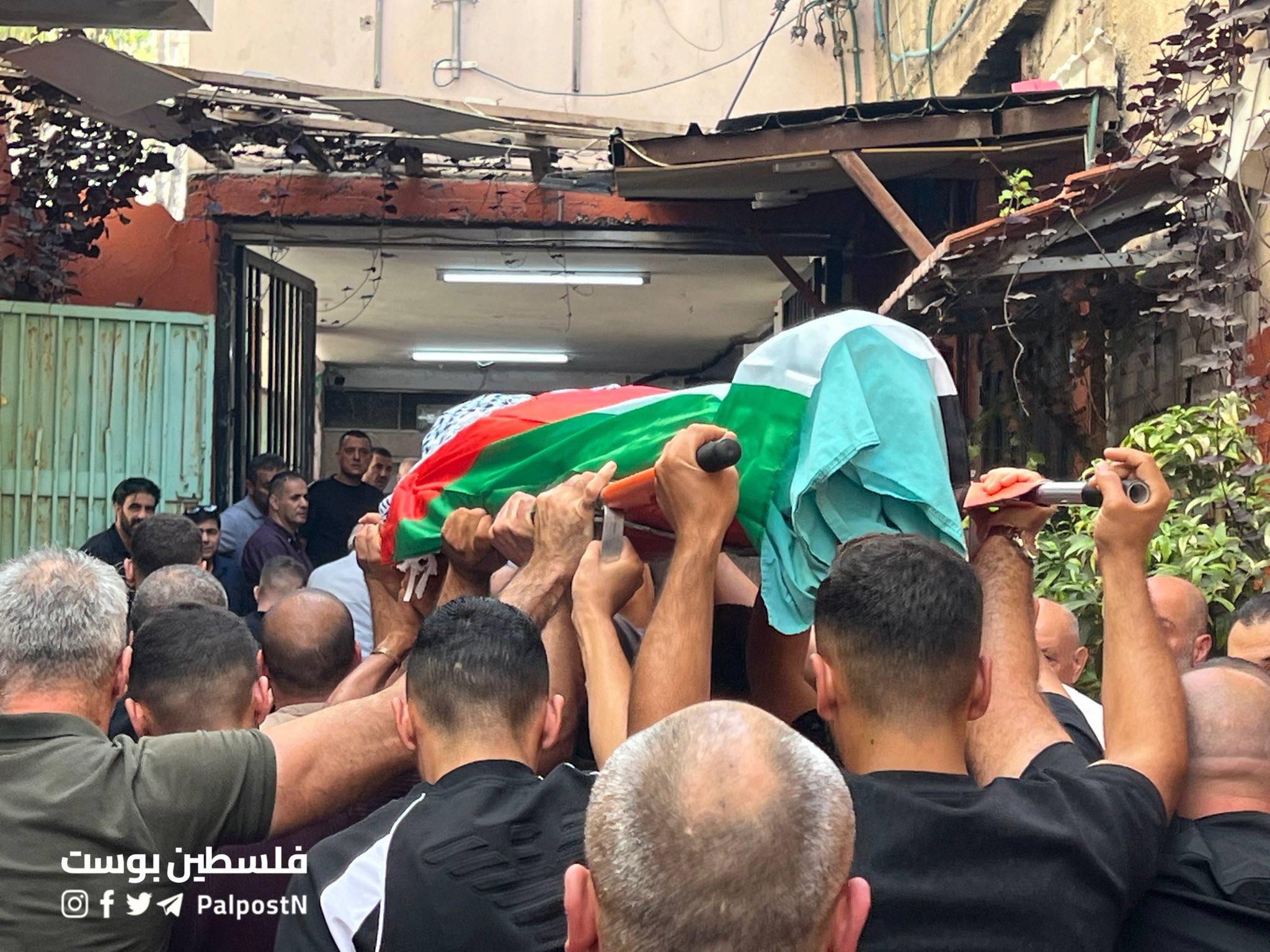 Thumbnail preview image for the video titled: Funeral of journalist Marwan Fathi Harzallah following the return of his body