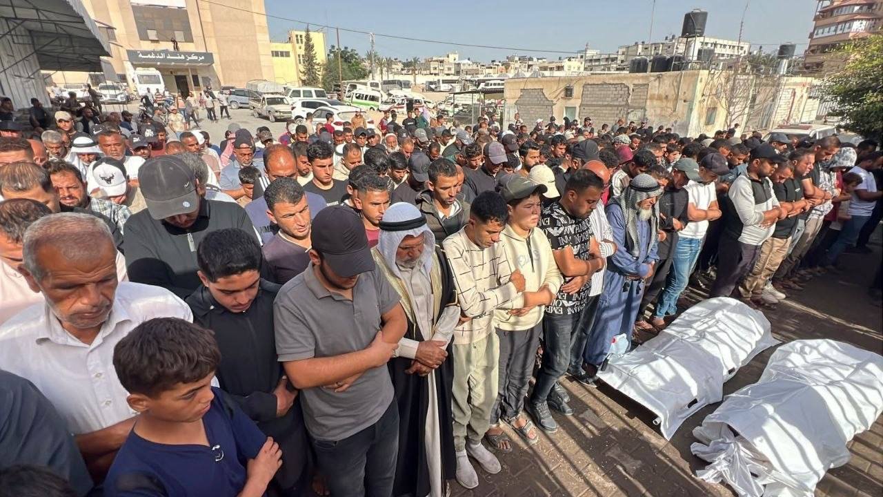 Thumbnail preview image for the video titled: Families mourn Palestinians killed by Israeli drone strike on their car